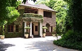 Foxwood House Boutique Hotel